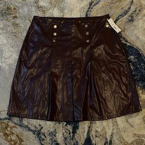 NWT Liz Claiborne Burgundy Pleather Skirt